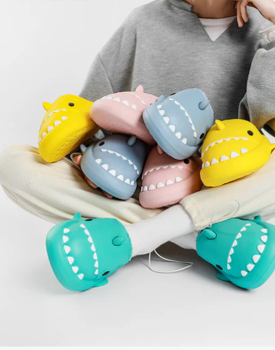 SHARKSY-WINTERHAUSSCHUHE